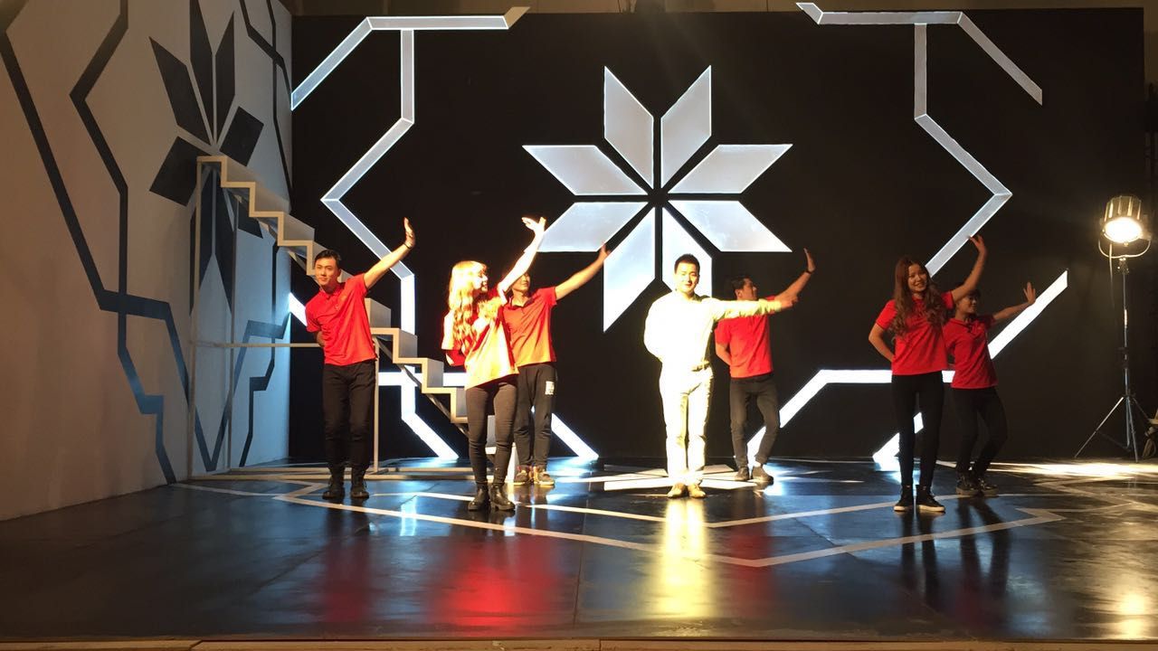 歌曲《春节回家》——荆涛歌声中的乡愁与归心,祝福大家新年快乐身体健康(图3)