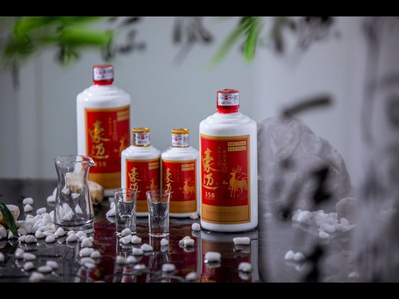 豪迈白酒:温热后的独特韵味与文化传承(图3)
