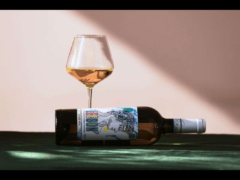 红酒酒精度数:多因素交织的复杂图谱(图2)
