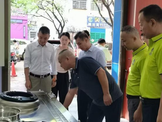 三亚崖州区政协主席带队走访水燃宝,共谋民营经济新篇章(图2)